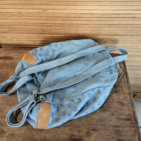 SOLD - Picture 3 of 6